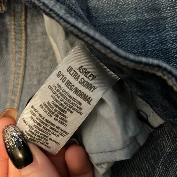 Ultra skinny jeans - Picture 3 of 4